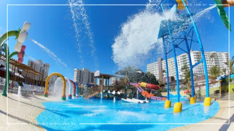 Clube Privé em Caldas Novas: Piscinas e Toboáguas