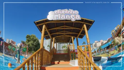 Clube Privé em Caldas Novas: Piscinas e Toboáguas