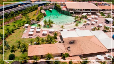Náutico Praia Clube em Caldas Novas: Torre de Toboáguas