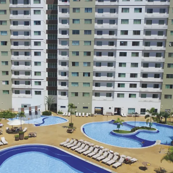 Foto demonstrativa de Piscinas do Riviera Park Hotel: 14 Opções em Caldas Novas