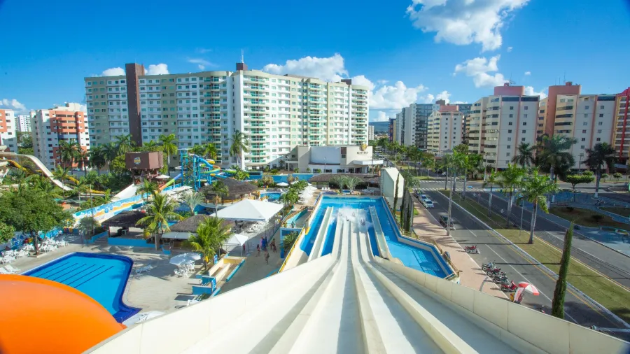 Foto demonstrativa de Clube Privé em Caldas Novas: Piscinas e Toboáguas