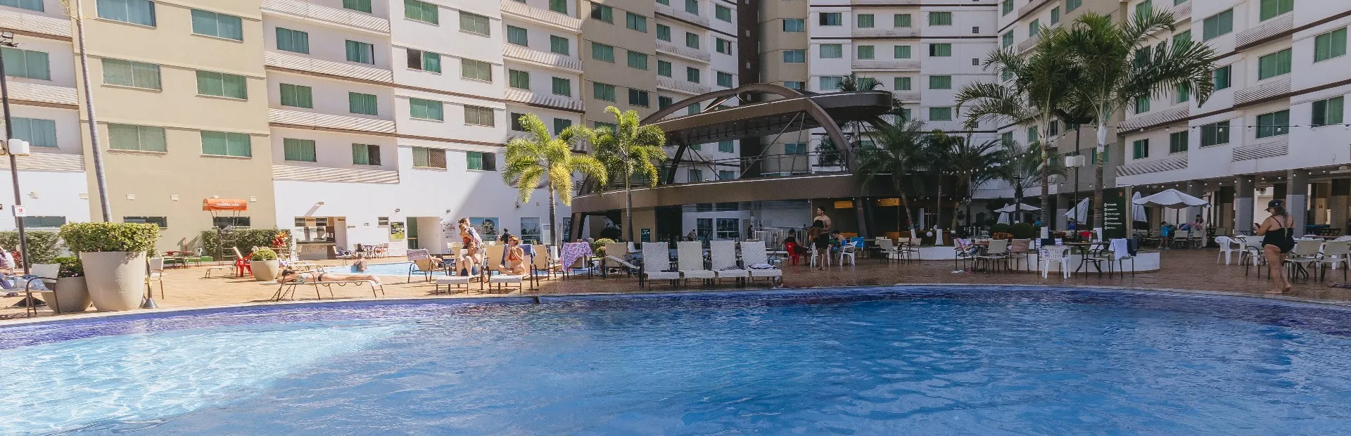 Por Que Escolher um Hotel com Piscina Aquecida em Caldas Novas